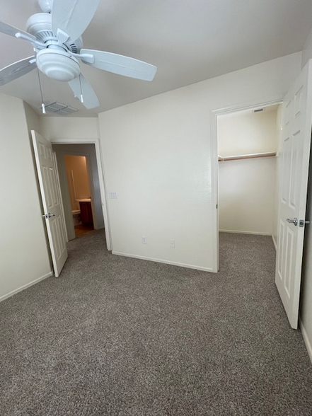 Building Photo - 10325 W Sands Dr