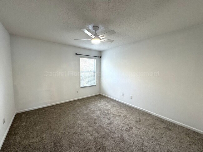 Building Photo - 16183 Old Ash Loop