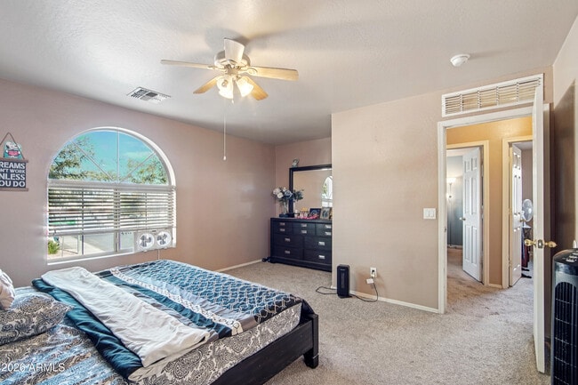 Building Photo - 12571 W Mauna Loa Ln