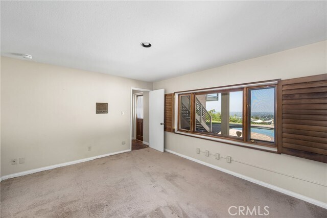 Building Photo - 11081 Hunting Horn Dr