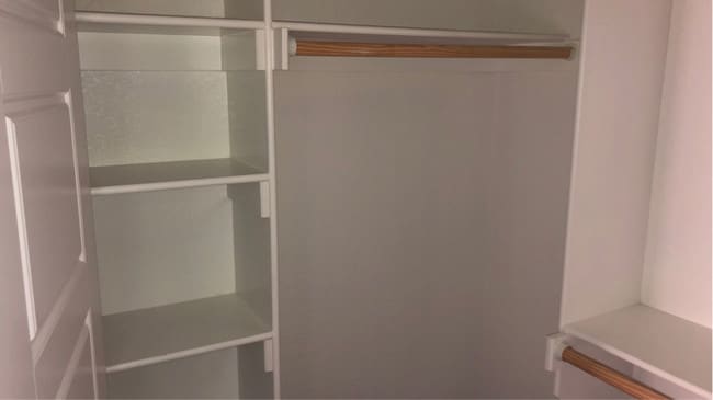 Building Photo - 750 Hawthorn Way