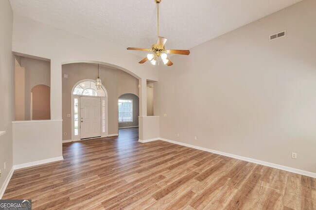 Building Photo - 38 Rockport Dr