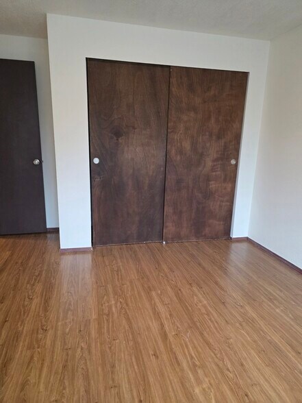 closet bedroom 1 - 2962 O St SE