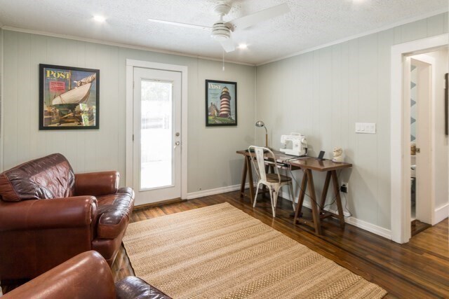 Building Photo - 43 Edgartown Rd