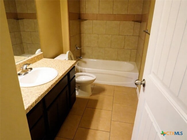 Building Photo - 4602 Cambridge Dr