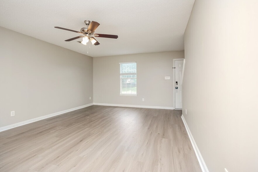 Building Photo - 6722 Finch Rd