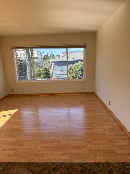 Building Photo - 1601 Sanchez St