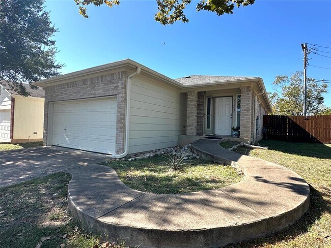 Building Photo - 11600 Mary Hargrove Ln