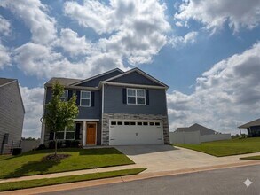 Building Photo - 121 Roocroft Ct