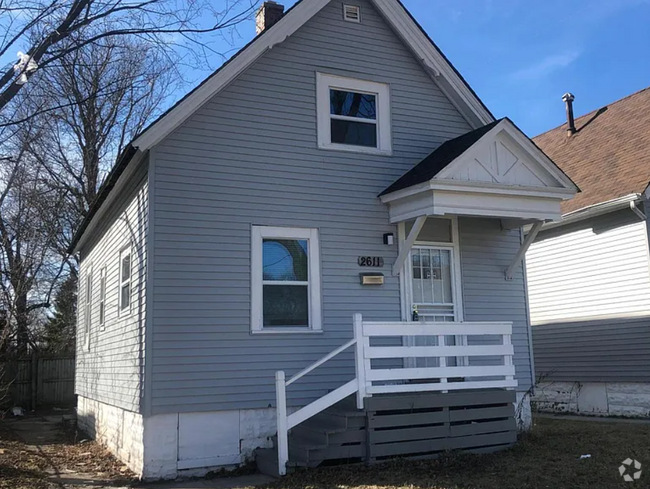 Building Photo - 2611 N 19th St