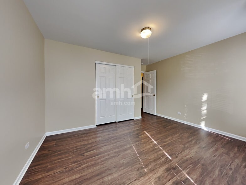 Building Photo - 161 Brookwood Ln W