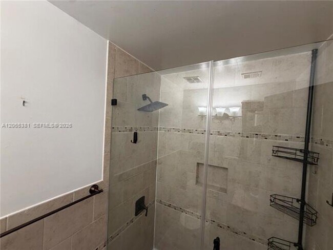 Building Photo - 3613 SW 112th Pl