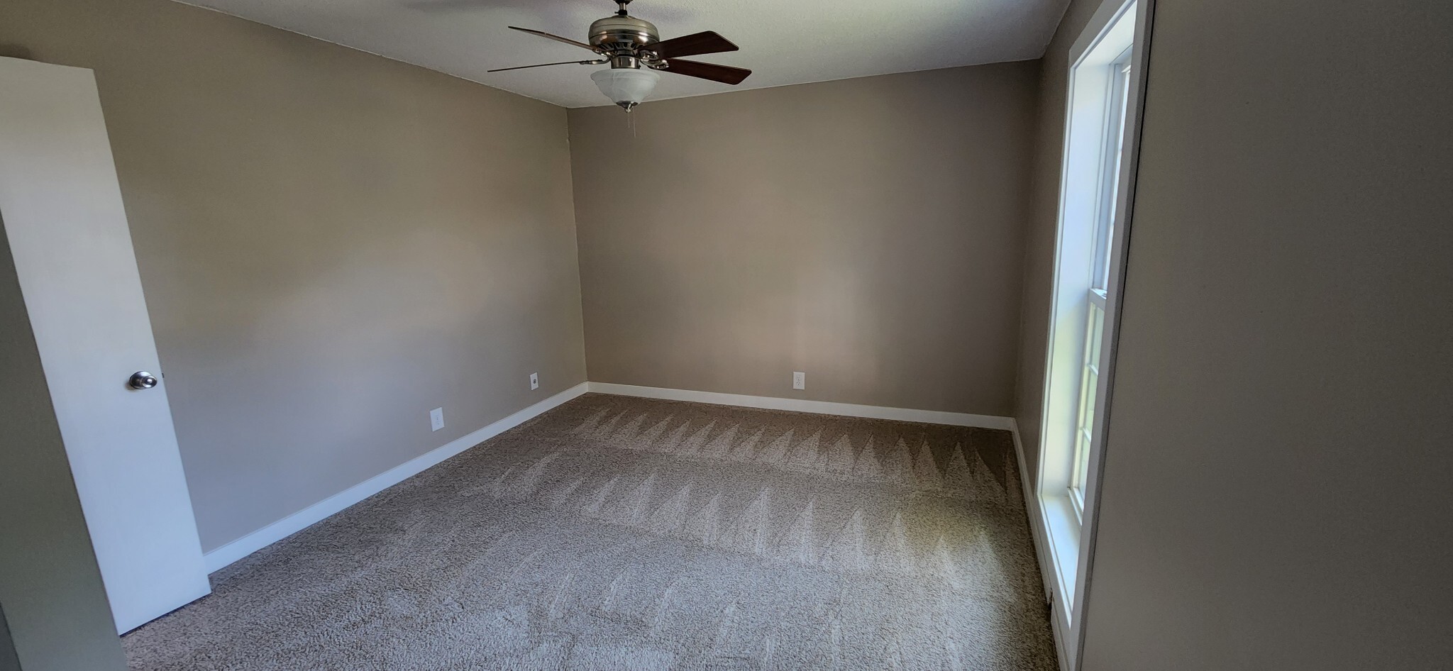 master bedroom - 1100 E 6th St