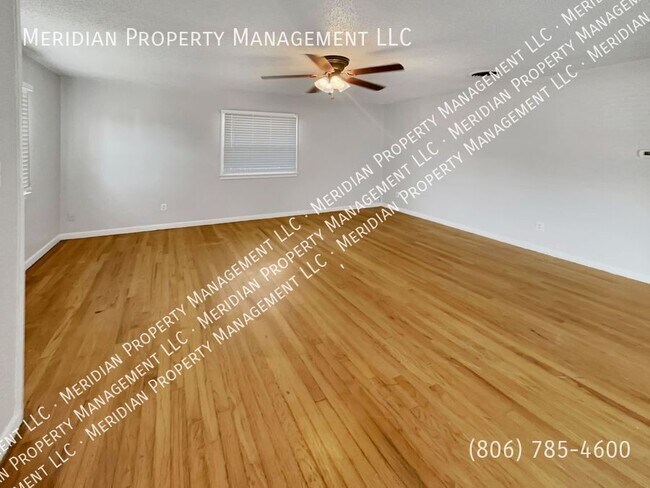 Building Photo - 3012 33rd St