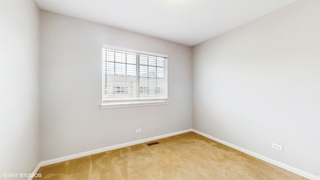 Building Photo - 273 Wildmeadow Ln