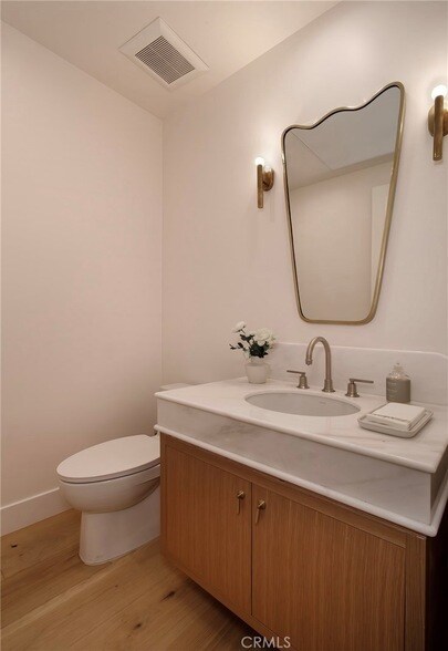 Building Photo - 33981 Nauticus Isle