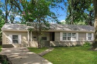 Building Photo - 4570 E Dearing Rd