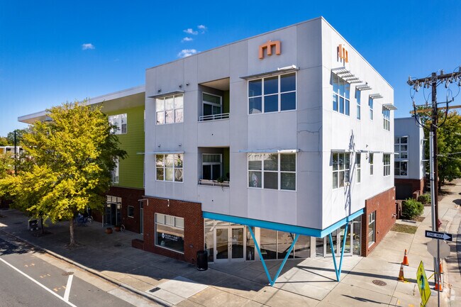 Building Photo - 506 N Mangum St