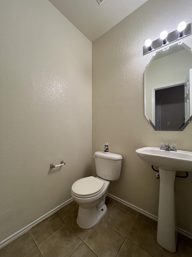 Building Photo - 4131 Copano Bay