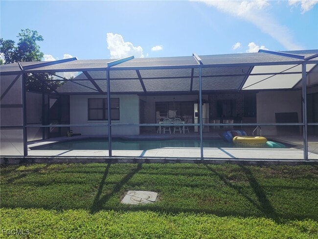 Building Photo - 6737 Plantation Pines Blvd
