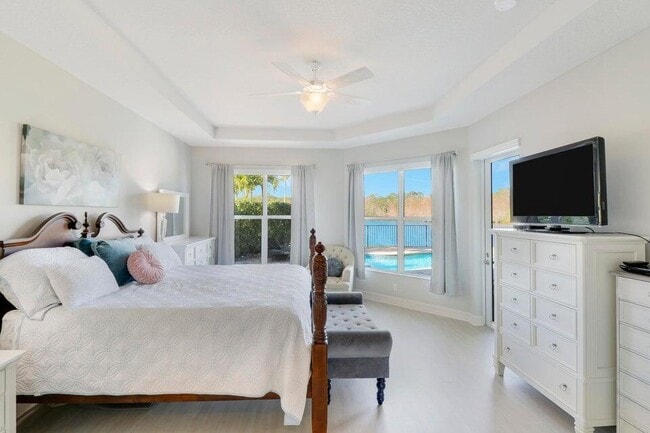 Building Photo - 510 Carrara Ct