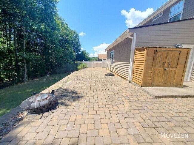 Building Photo - 21 War Admiral Way