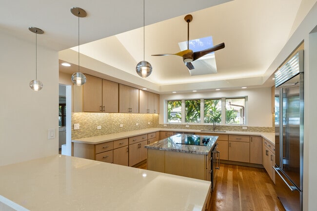 Building Photo - 4639 Waipahee Pl