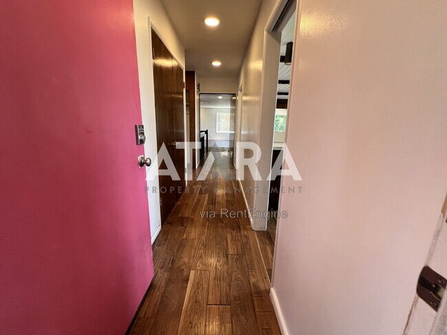 Building Photo - 270 2020 N
