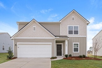 Building Photo - 208 Long Dr