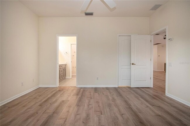 Building Photo - 8419 Whispering Woods Ct