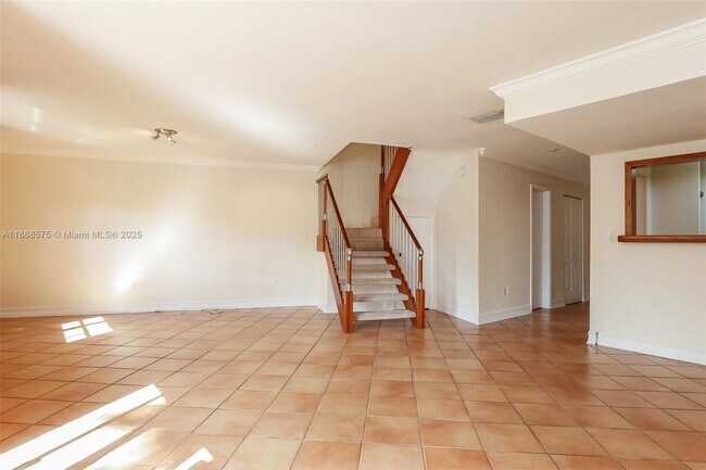 Building Photo - 8650 SW 67th Ave