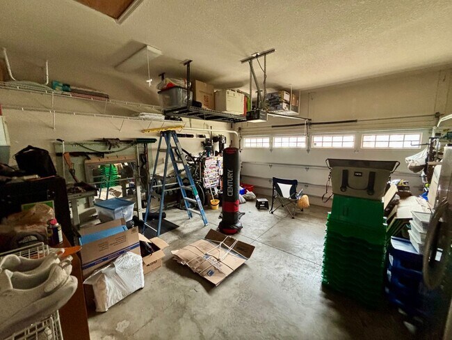 Building Photo - Belmont Community | 5 Bedroom | 3.5 Bath  — Move-In Ready July 2026