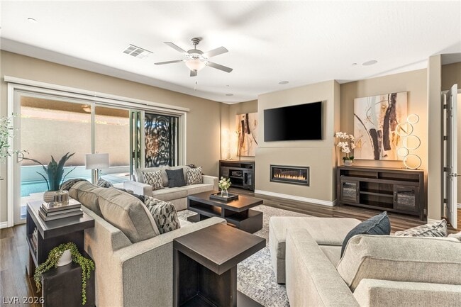 Building Photo - 1133 Pandora Canyon St