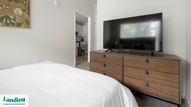 Building Photo - 170 Emery Ave NW