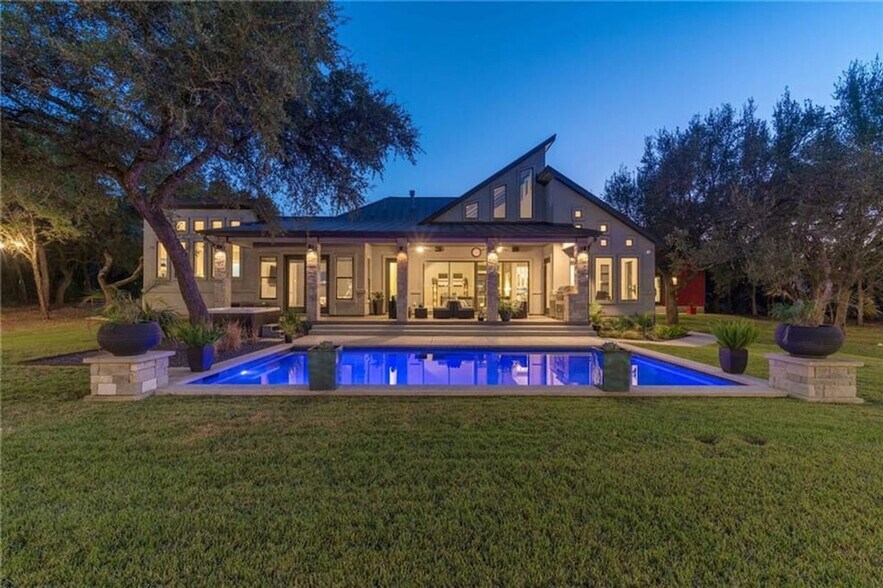 Building Photo - 12715 Trail Driver