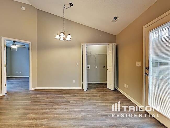 Building Photo - 3231 Winding Trail