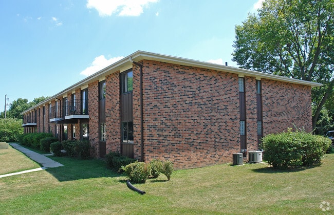 Building Photo - Windsong Court Apartments