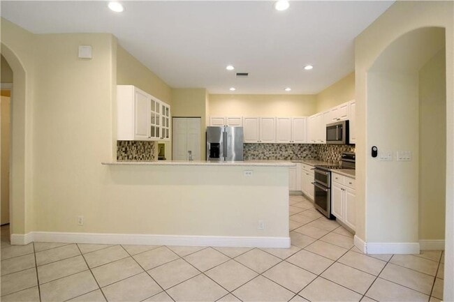 Building Photo - 5873 NW 120th Terrace