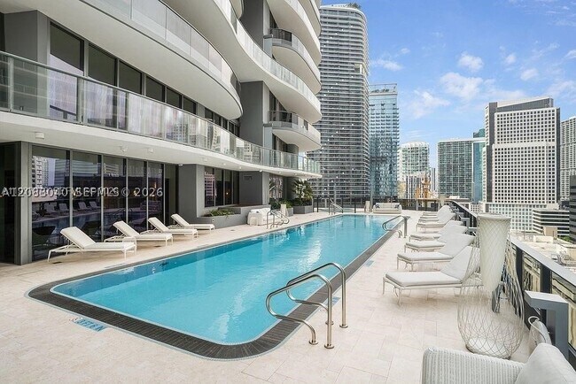 Building Photo - 1000 Brickell Ave