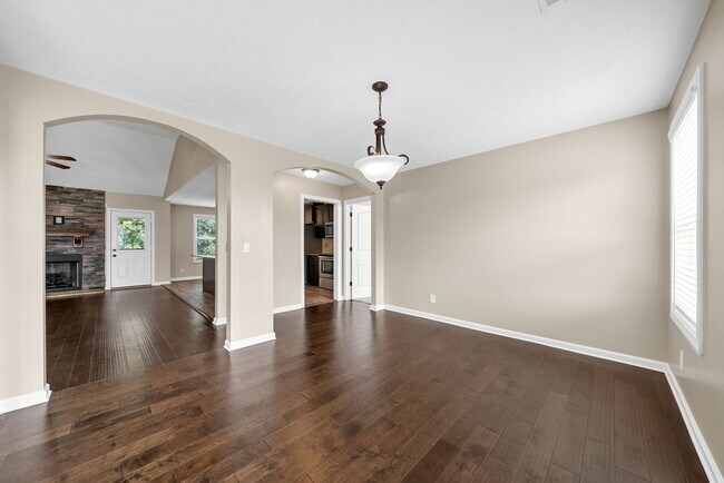 Building Photo - 1227 Brigade Dr