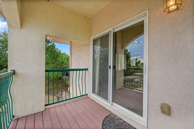 Building Photo - $1,550.00 - 2 Bedrooms, 2 Bathrooms, Duple...