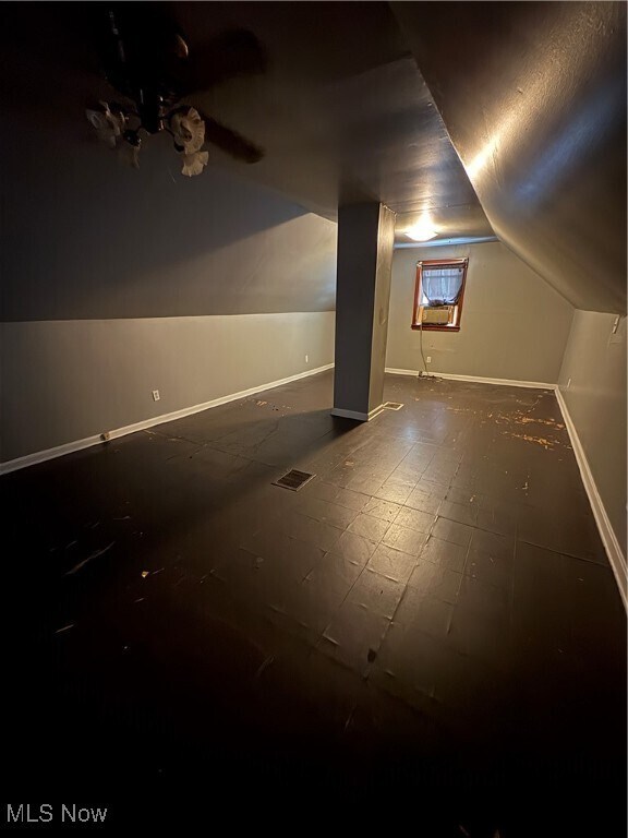 Building Photo - 849 Marmion Ave