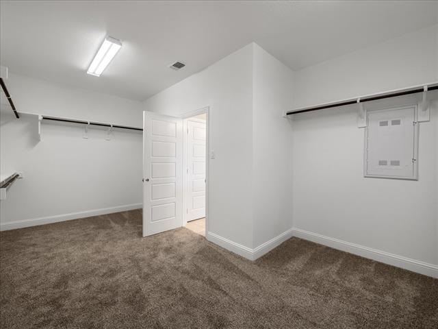 Building Photo - 420 Water's Edge Drive