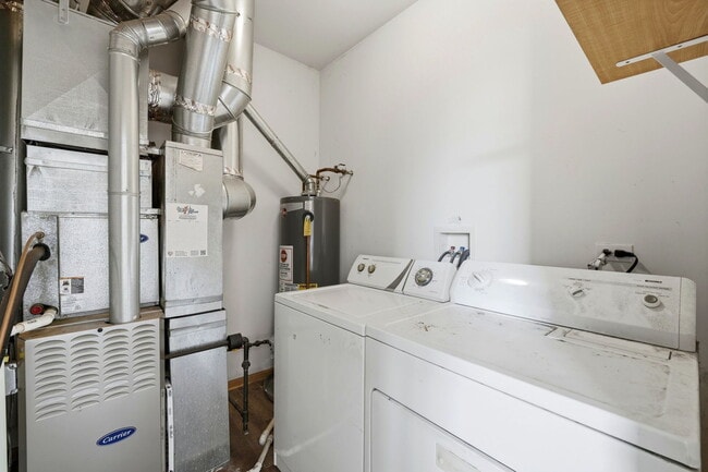 Building Photo - 1357 W Alder Creek Dr