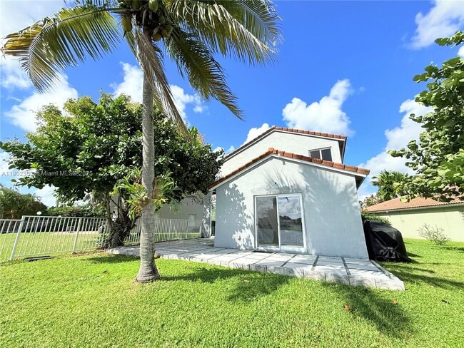 Building Photo - 10626 NW 7th St