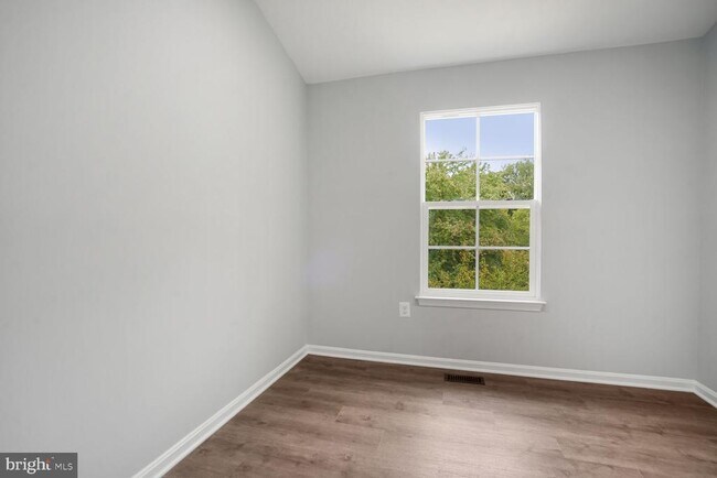 Building Photo - 7759 Asterella Ct