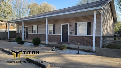 Building Photo - 1bed/1bath apartment