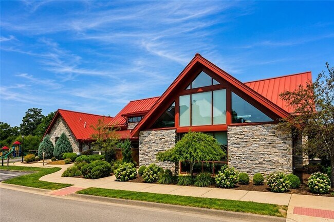 Building Photo - 335 Osona Ln