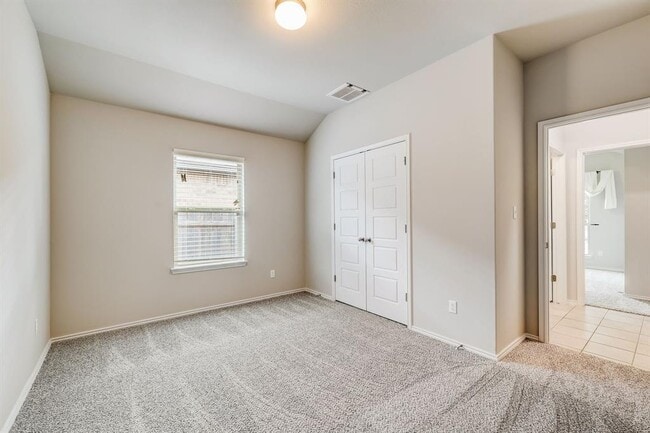 Building Photo - 212 Durata Dr