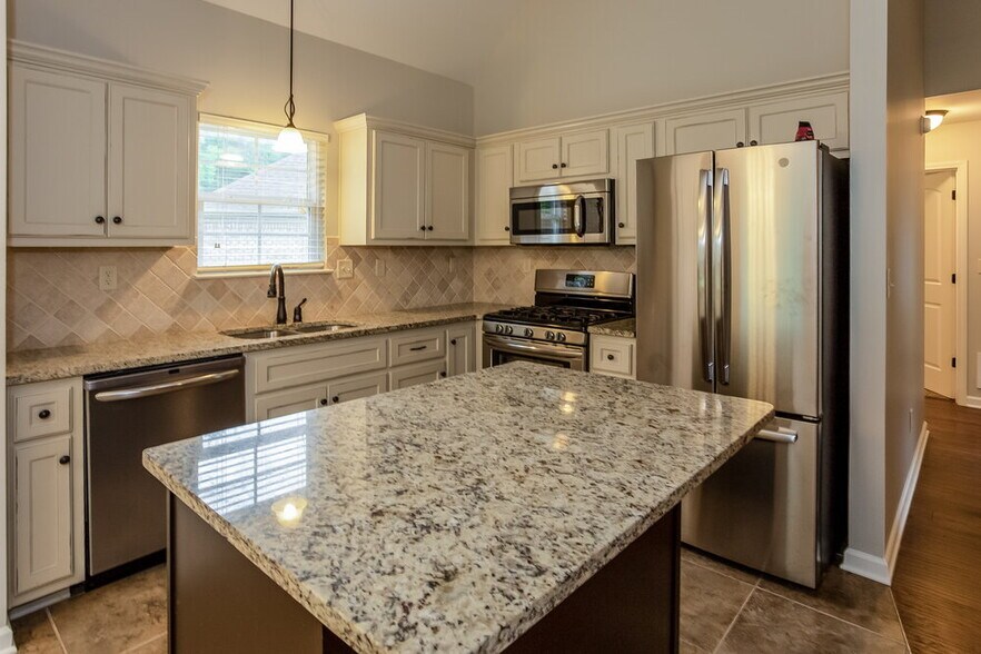 Building Photo - 3620 Harvest Tree Dr